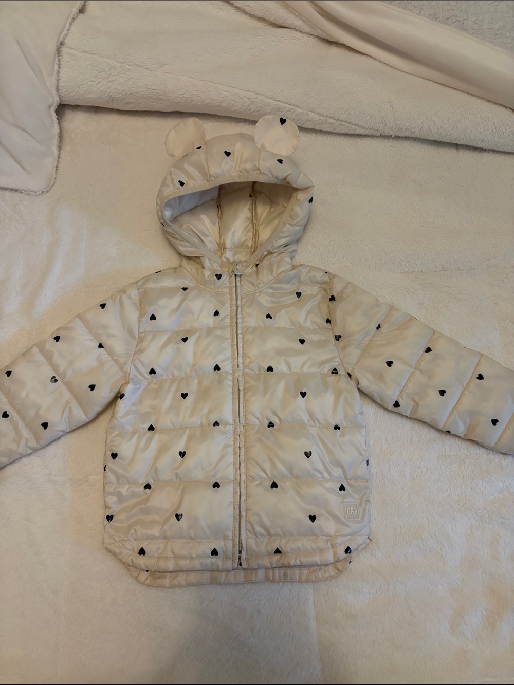 GAP Cream Puffer Jacket with Black Heart Print and Hood